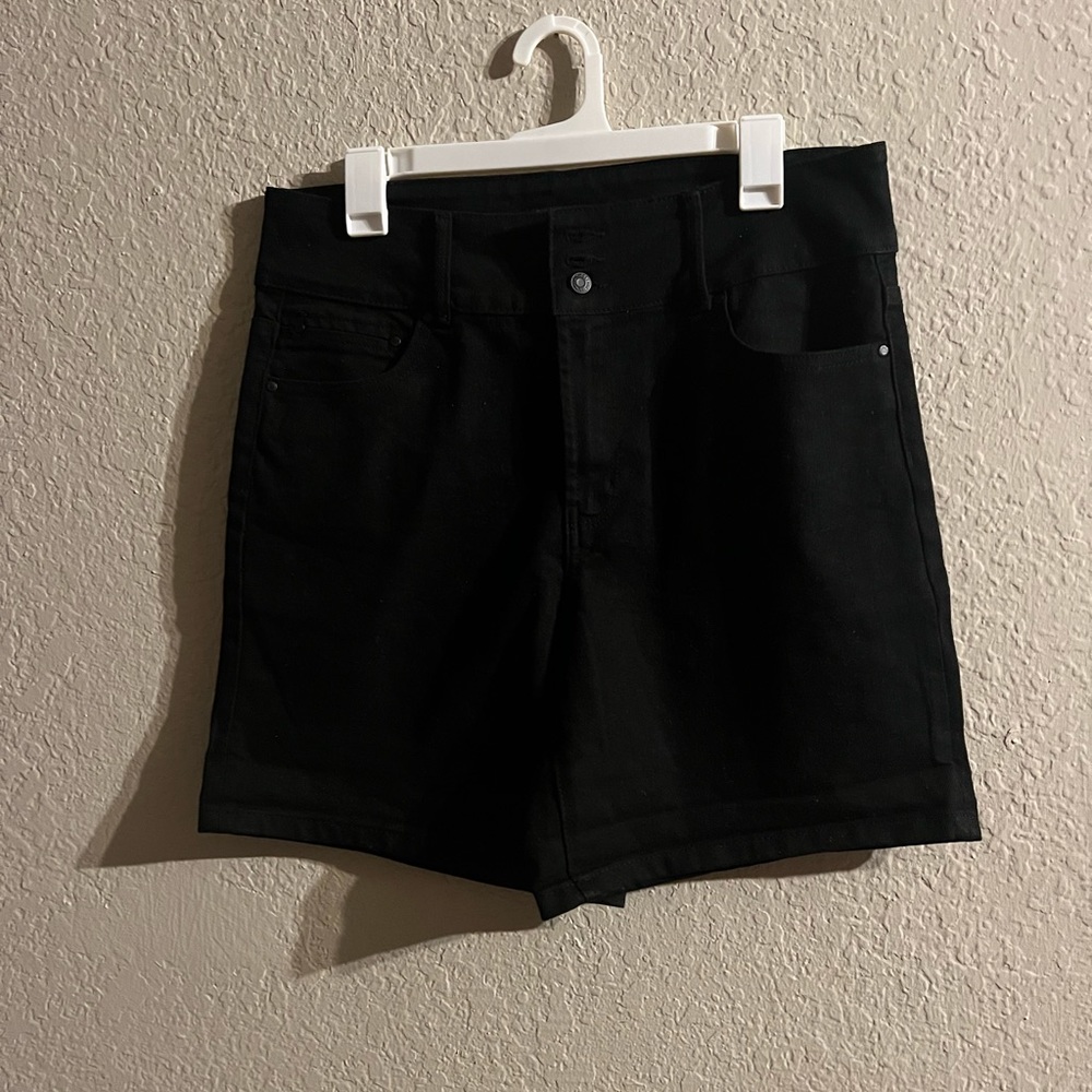 Rachel Roy Ladies Black Shorts